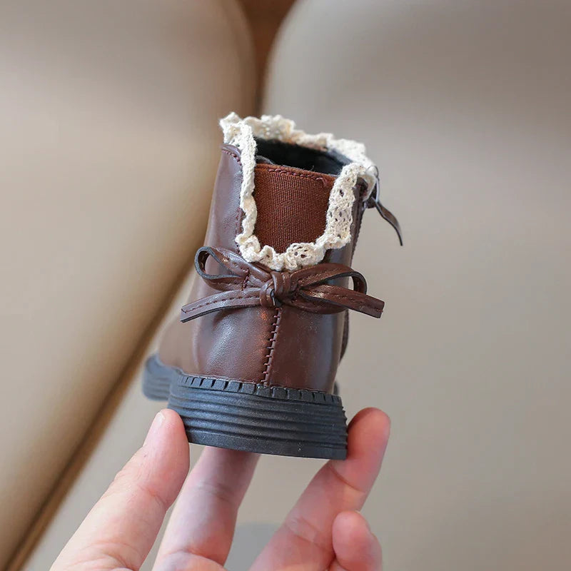 Warm & Classic - Leather Booties