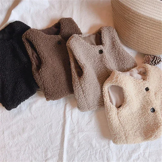 Plush & Fine Fabric - Bodywarmer