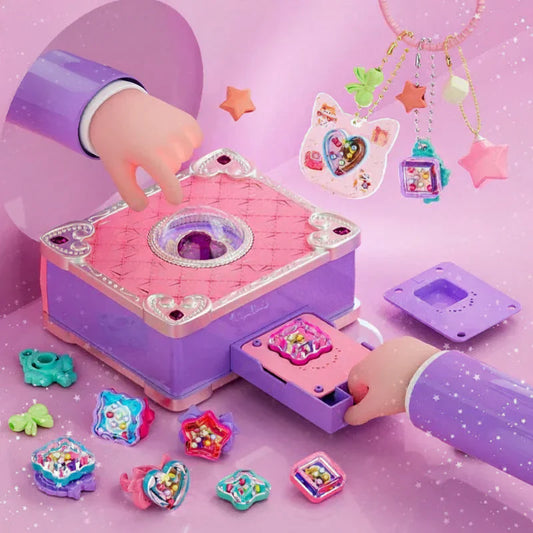 Playful & Innovative – DIY 3D stickers & jewelry craft kit