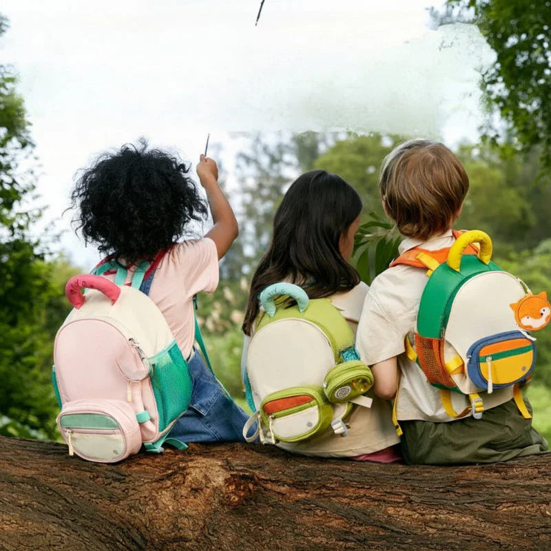 Lightweight & Comfortable – Lightweight School Bag with Water Bottle Holder