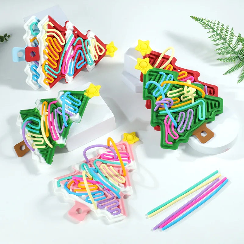 Compact, Christmassy & Play - Silicone Fidget Christmas Tree