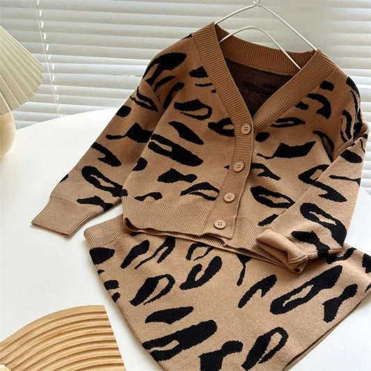Warm & Stylish - Cute Spring Children's Kit