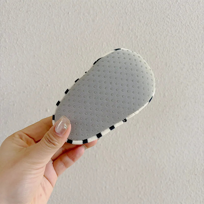Safe & Comfortable - Spring Infant Shoe
