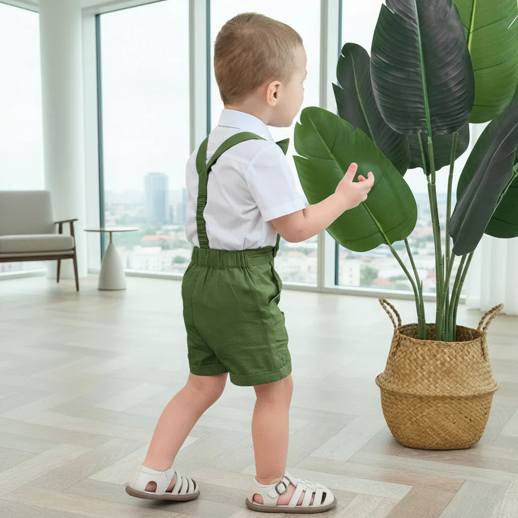 Classic & Elegant – Cotton Shorts with Suspenders, Bow & Shirt