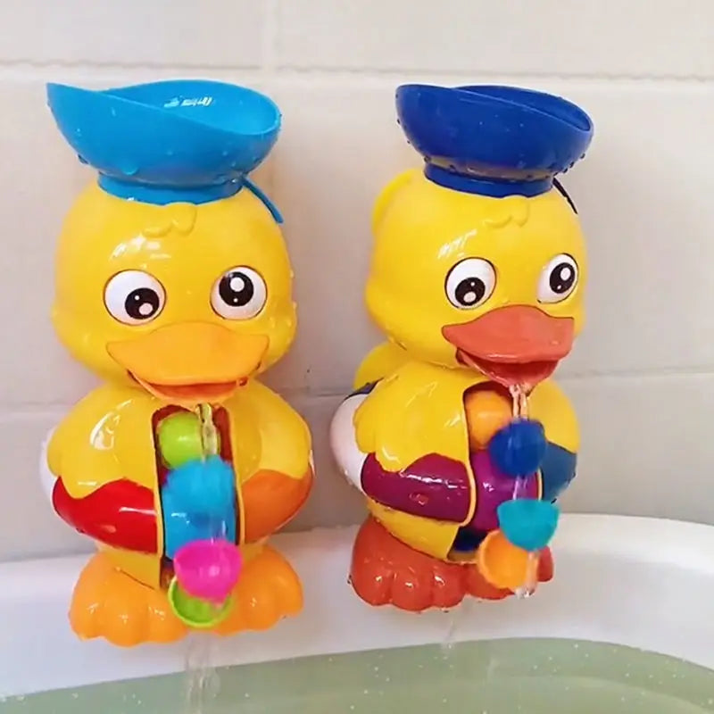 Bathing fun with friends - Water Wheel Ducks