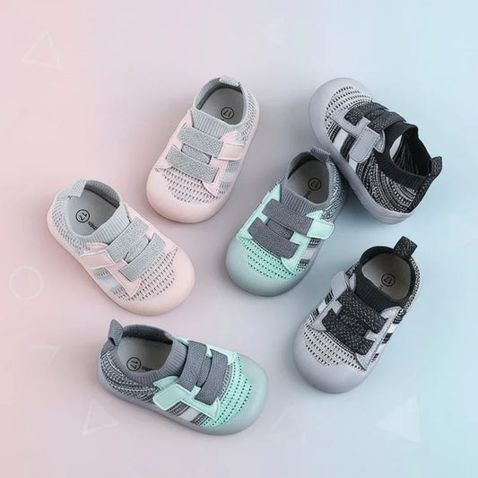 Sporty & Breathable – Mesh Infant Shoes with Soft Soles