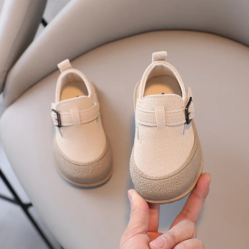 The first steps - Retro Children's Shoes