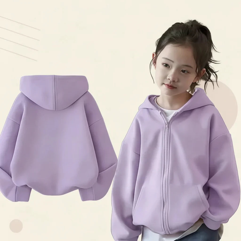 Trendy and practical – Hoodie for kids