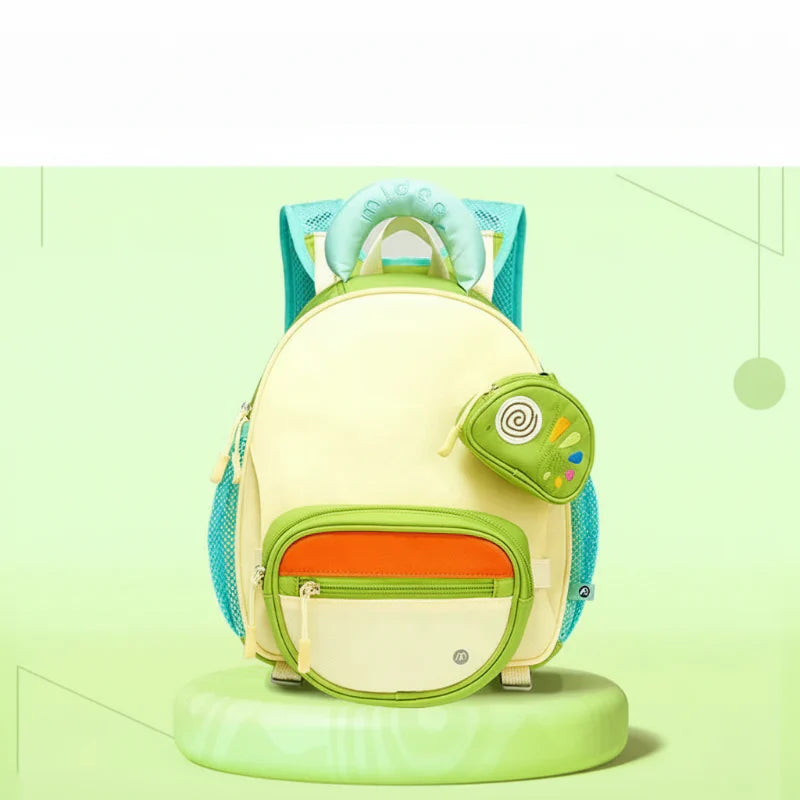 Lightweight & Comfortable – Lightweight School Bag with Water Bottle Holder