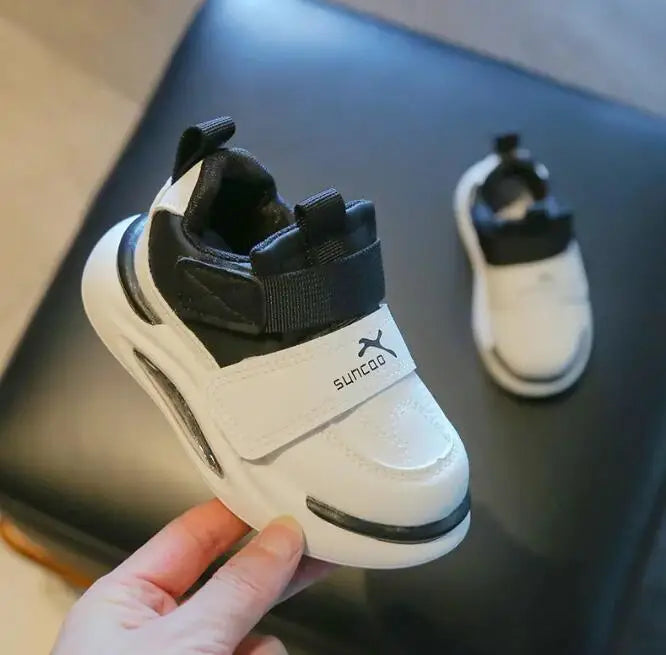 Trendy & Functional – Velcro Sneakers