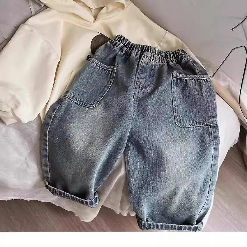 Straight Leg Jeans - Casual Jeans