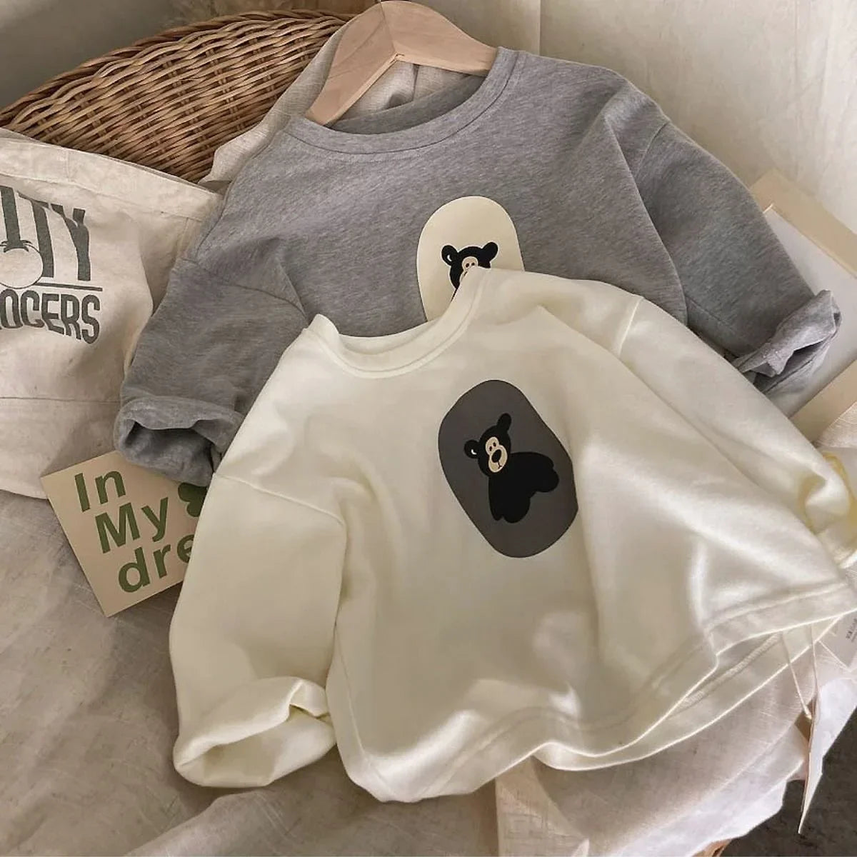 Bear Print - Sweater