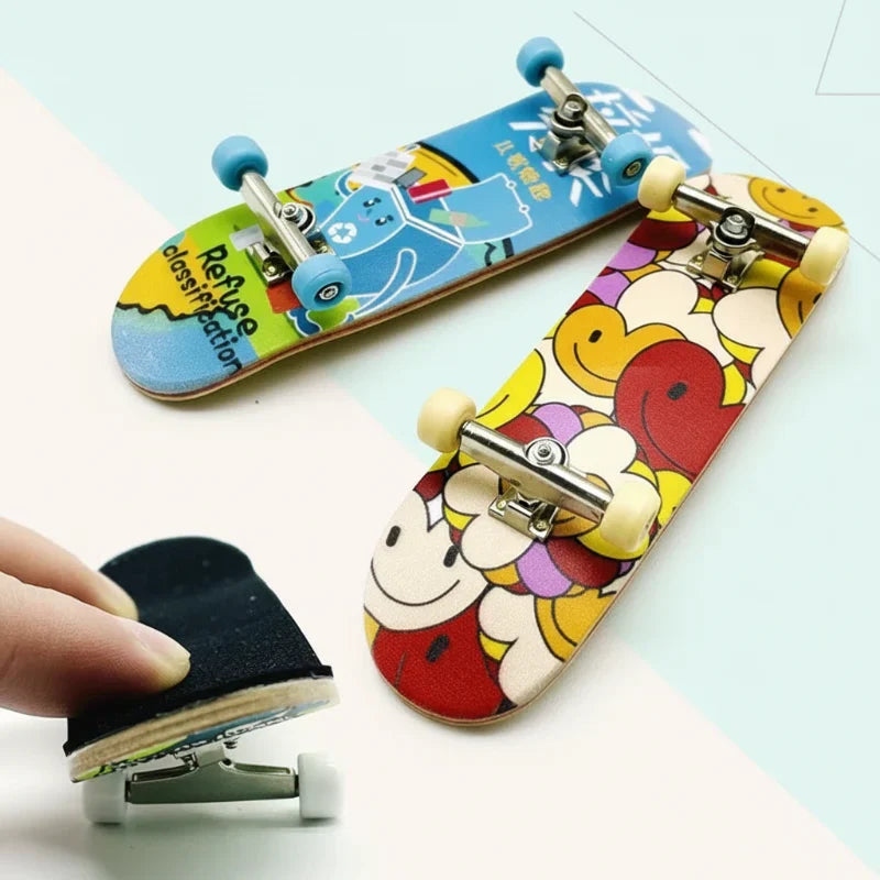 Tough & Flexible – Finger Skateboard