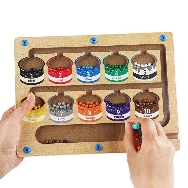 Maze adventure with magnets - Magneto sorting board